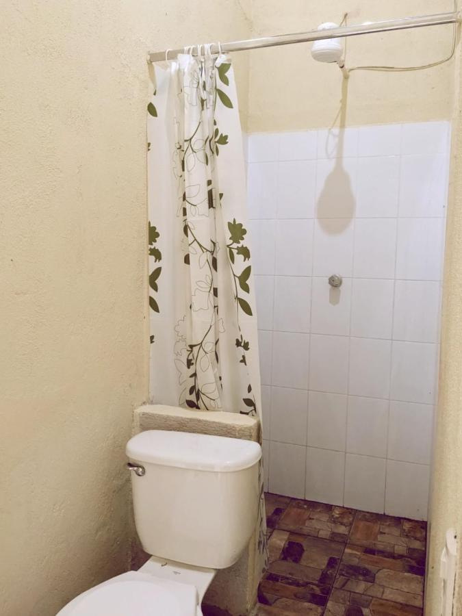 Tika' Aaj Mini-Hotel San Pedro La Laguna Eksteriør billede